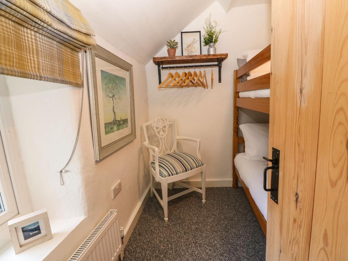 Holiday home Cudfan Fach *